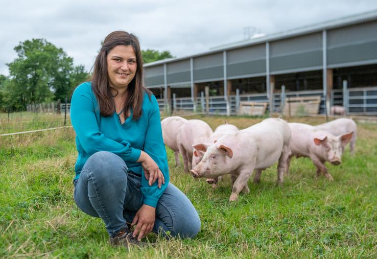 Laura Behotas, 31 ans, agricultrice dans l'Eure, est finaliste dans la catégorie installation.